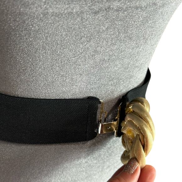 Vintage Waist Belt- 3d puffy Clasp - Gold Fabric- Black Stretch M/L, some wear - Picture 5 of 8